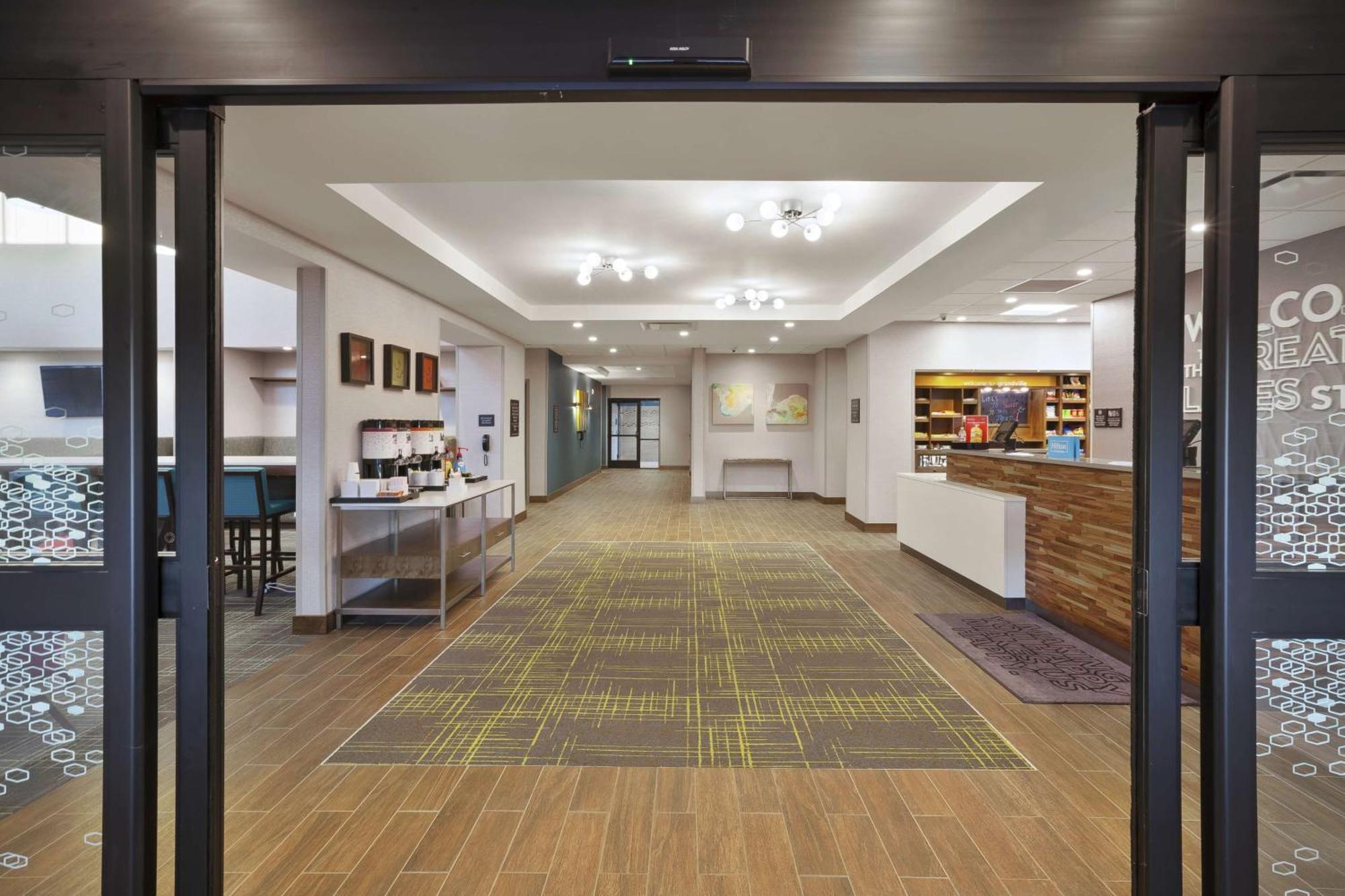 Hampton Inn & Suites Grandville Grand Rapids South Dış mekan fotoğraf